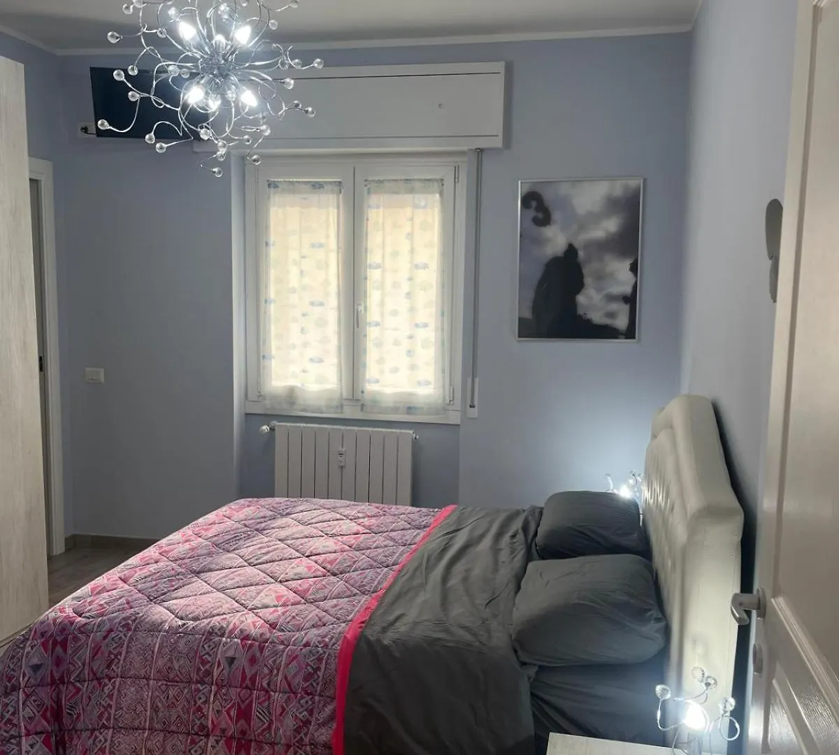 Happynest Apartment Melegnano Italy